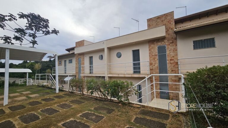 Casa em condomínio (2)